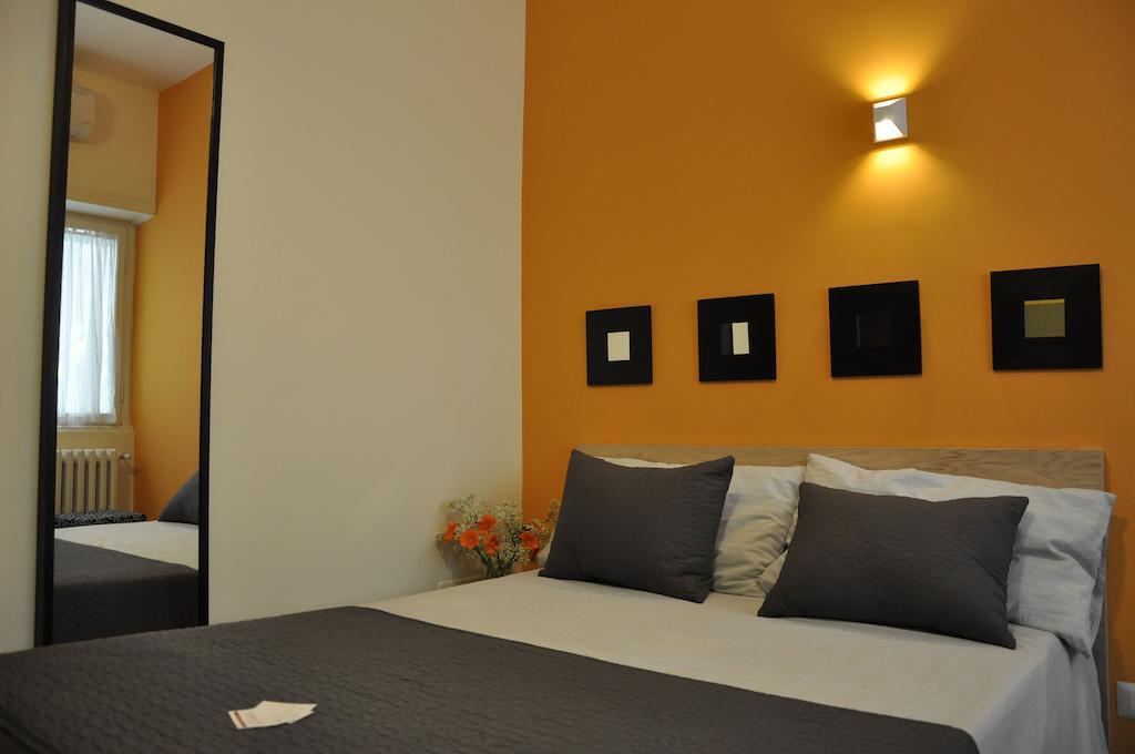 Domus Giardini Vaticani Guest House โรม ห้อง รูปภาพ
